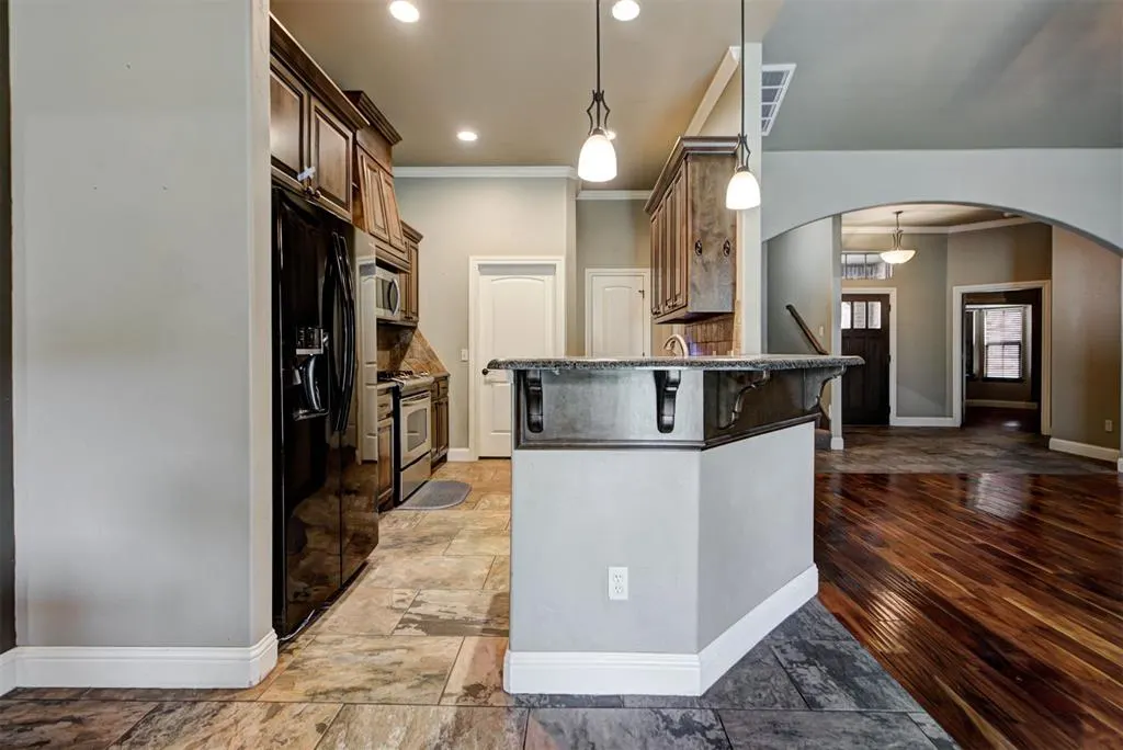 Photo 11 — 19513 Crest Ridge Drive, Edmond, OK 73012