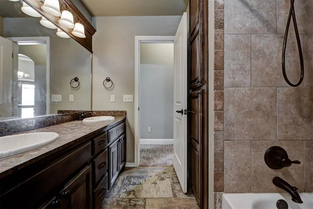 Photo 29 — 19513 Crest Ridge Drive, Edmond, OK 73012