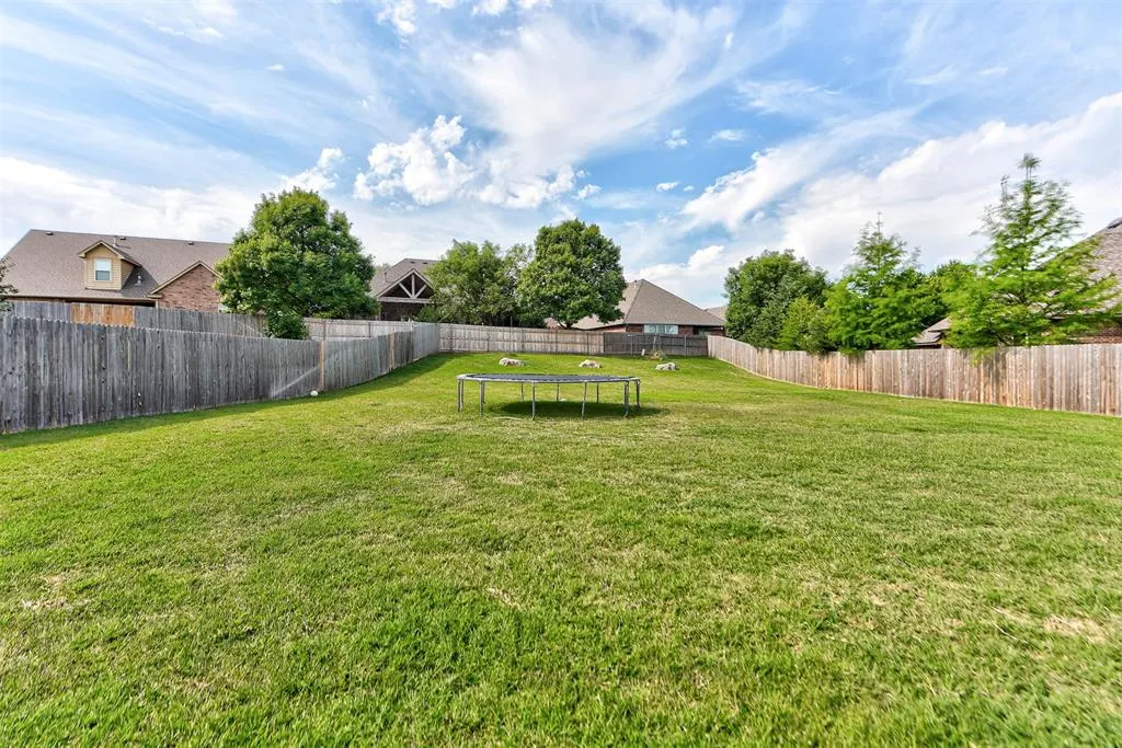 Photo 37 — 19513 Crest Ridge Drive, Edmond, OK 73012