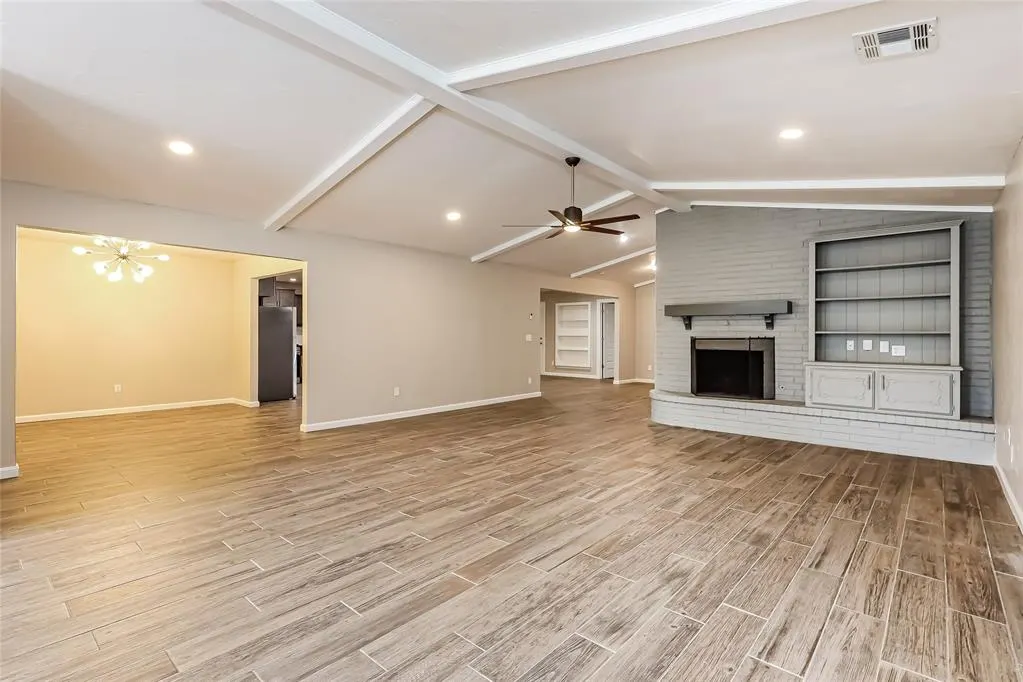 Photo 5 — 7301 Skylark Lane, Oklahoma City, OK 73162