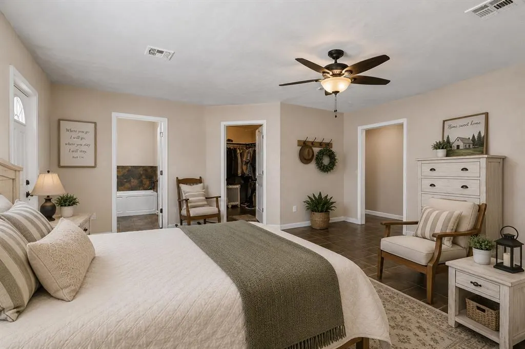 Photo 16 — 429 S Bailey Street, Hobart, OK 73651
