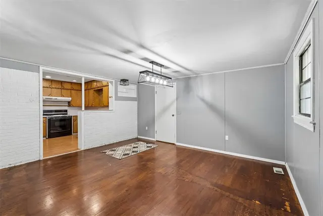 Photo 5 — 3925 W Park Place, Oklahoma City, OK 73107