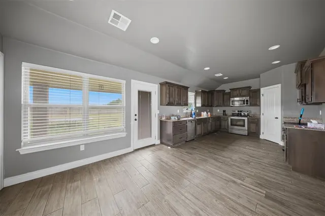 Photo 6 — 3401 W Simpson Road, Edmond, OK 73034