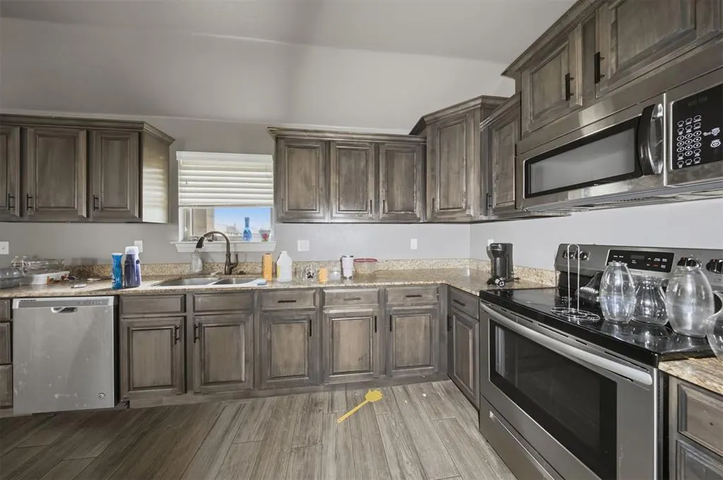 Photo 8 — 3401 W Simpson Road, Edmond, OK 73034