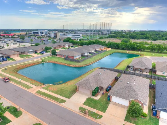 Photo 2 — 12828 William Penn Boulevard, Oklahoma City, OK 73120