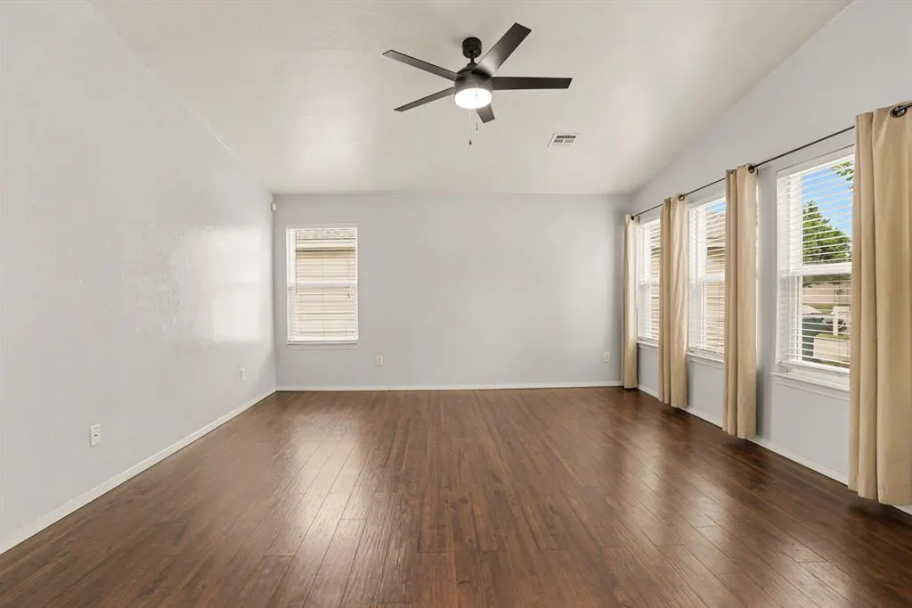 Photo 8 — 15513 Camellia Road, Oklahoma City, OK 73170