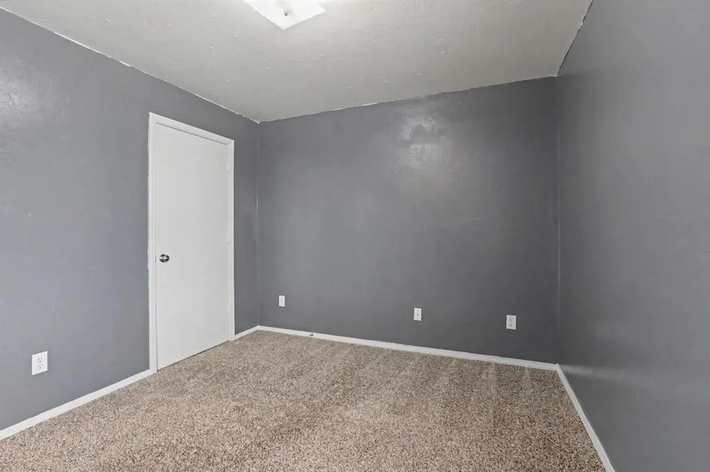 Photo 21 — 15513 Camellia Road, Oklahoma City, OK 73170