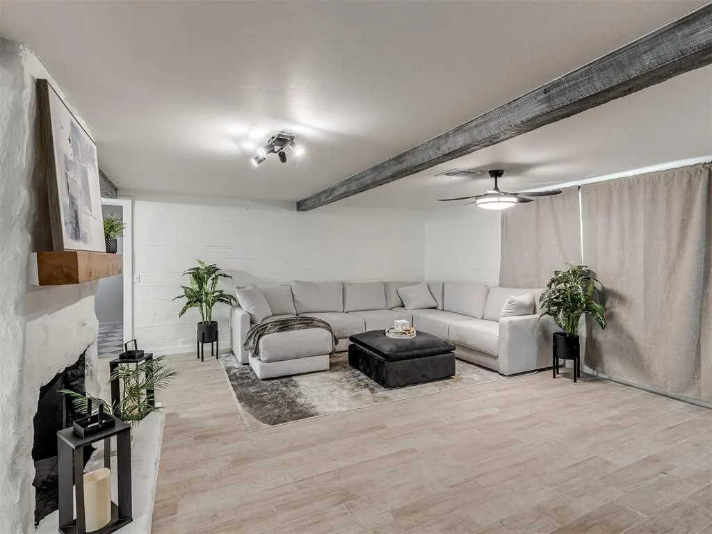 Photo 5 — 821 SE Grand Boulevard, Oklahoma City, OK 73129
