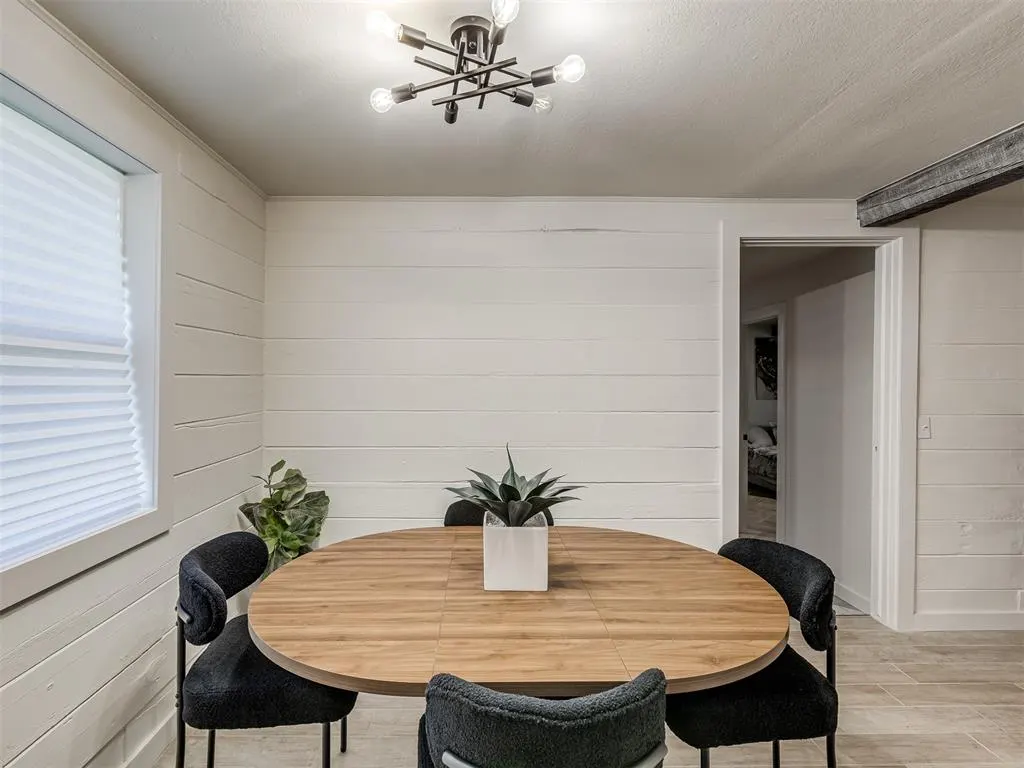 Photo 14 — 821 SE Grand Boulevard, Oklahoma City, OK 73129