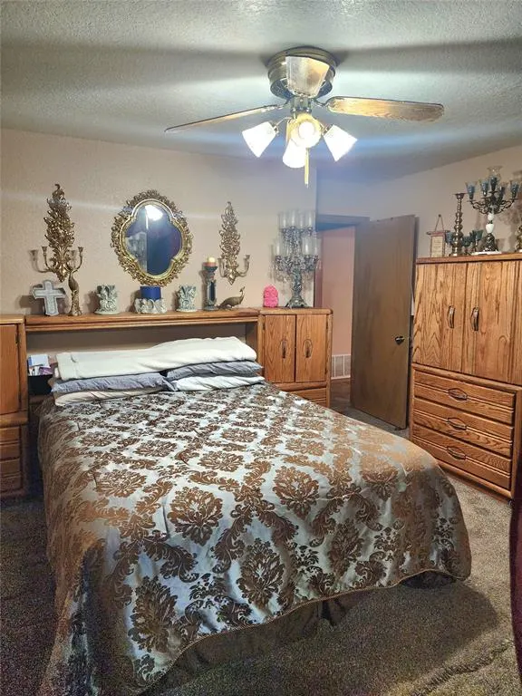 Photo 11 — 313 NW 92nd Street, Oklahoma City, OK 73114