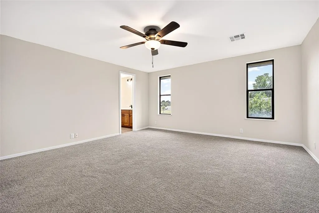 Photo 12 — 9601 Berkley Court, Oklahoma City, OK 73162