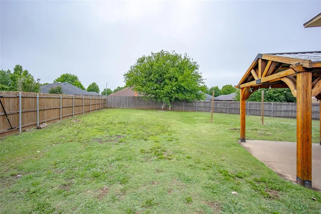 Photo 40 — 9601 Berkley Court, Oklahoma City, OK 73162
