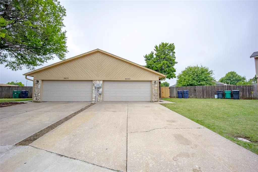 Photo 43 — 9601 Berkley Court, Oklahoma City, OK 73162