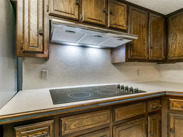 Photo 8 — 15039 SE 136th Street, Newalla, OK 74857