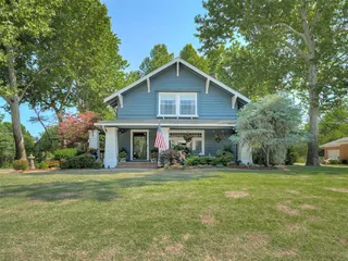 Sold home at 3216 NW 18th Street
