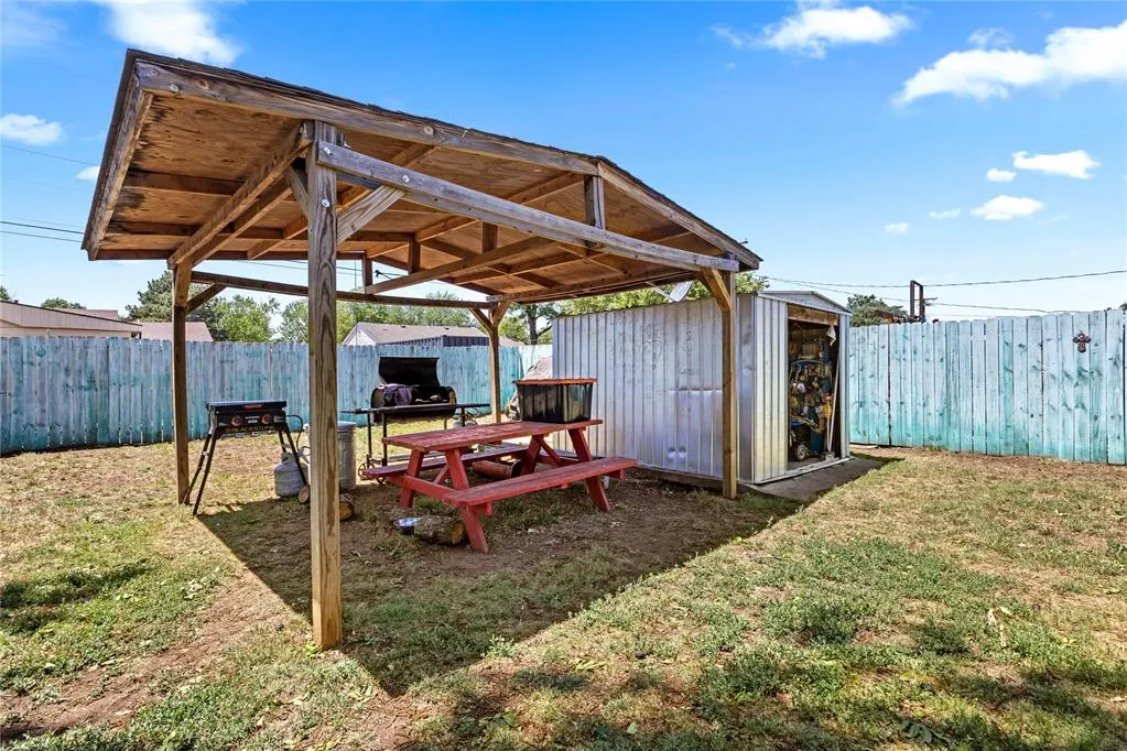 Photo 27 — 1208 N Grant Street, Cordell, OK 73632