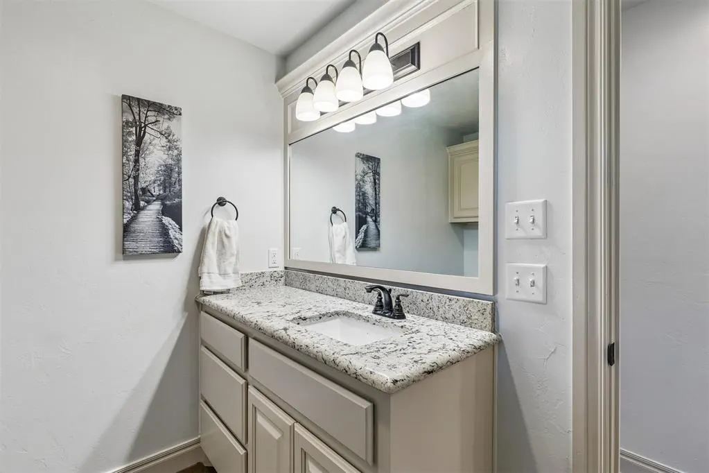 Photo 31 — 8421 NW 126th Street, Oklahoma City, OK 73142
