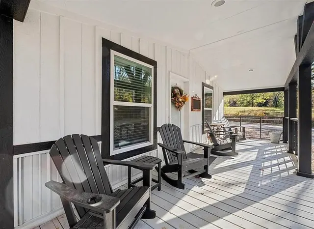 Photo 3 — 2938 Sweet Home Road, Broken Bow, OK 74728