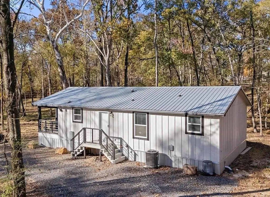 Photo 7 — 2938 Sweet Home Road, Broken Bow, OK 74728