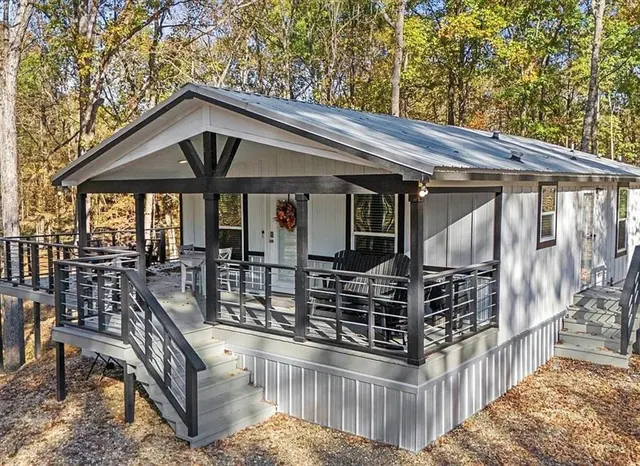 Front exterior — 2914 Sweet Home Road, Broken Bow, OK 74728