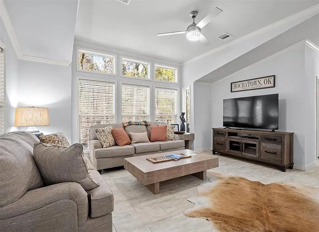 Photo 9 — 2914 Sweet Home Road, Broken Bow, OK 74728