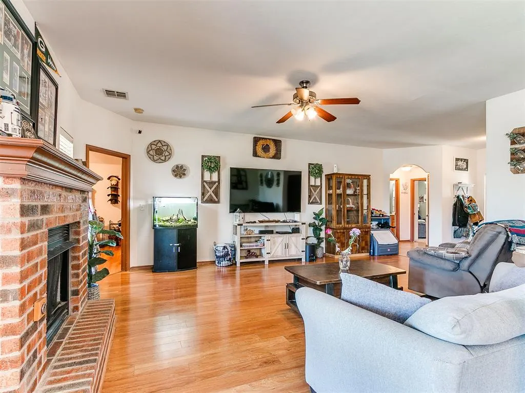 Photo 7 — 8013 Chumley Lane, Oklahoma City, OK 73135