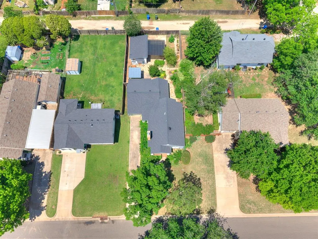Photo 44 — 405 Nebraska Street, Norman, OK 73069