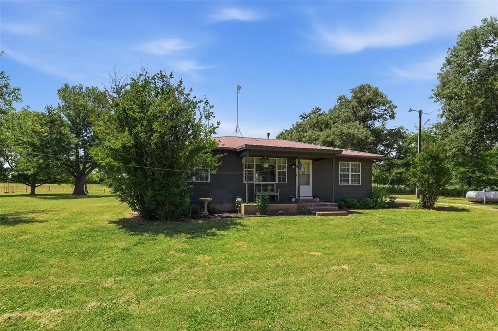 Photo 5 — 21502 Coker Road, Tecumseh, OK 74873