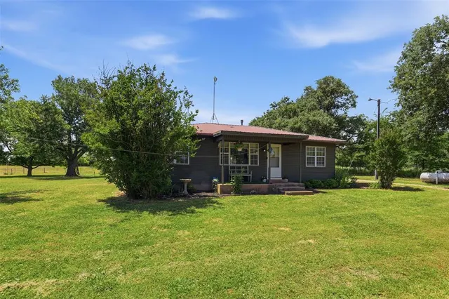Photo 5 — 21502 Coker Road, Tecumseh, OK 74873