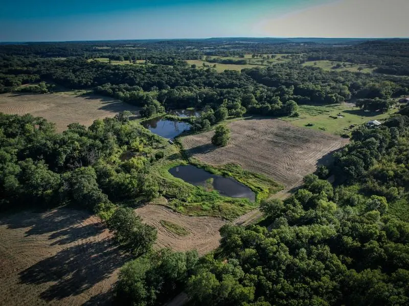 Photo 2 — 385001 E 1150 RD Road, Weleetka, OK 74880