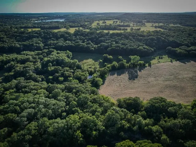 Photo 6 — 385001 E 1150 RD Road, Weleetka, OK 74880