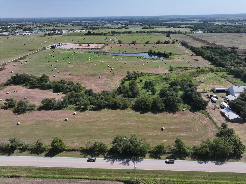 Photo 2 — N MacArthur Boulevard, Edmond, OK 73013