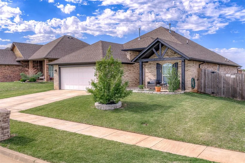 Front exterior — 13908 Upper Village Drive, Piedmont, OK 73078