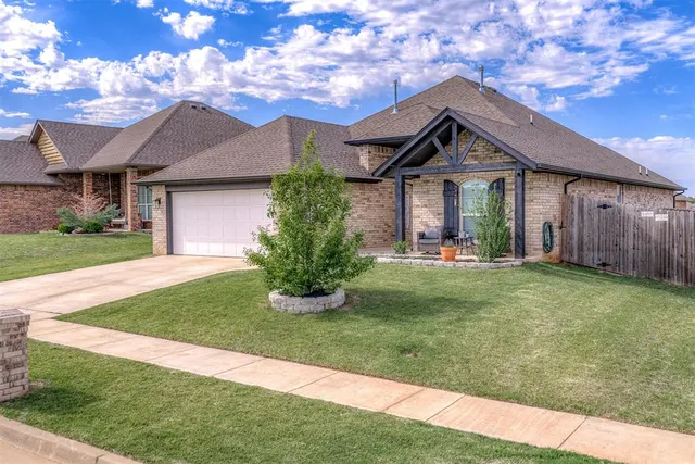 Front exterior — 13908 Upper Village Drive, Piedmont, OK 73078
