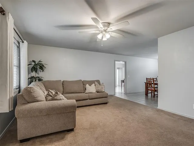 Photo 5 — 1113 S 8th Street, Kingfisher, OK 73750