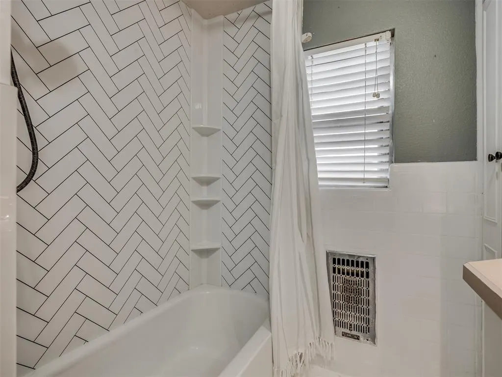 Photo 19 — 1113 S 8th Street, Kingfisher, OK 73750