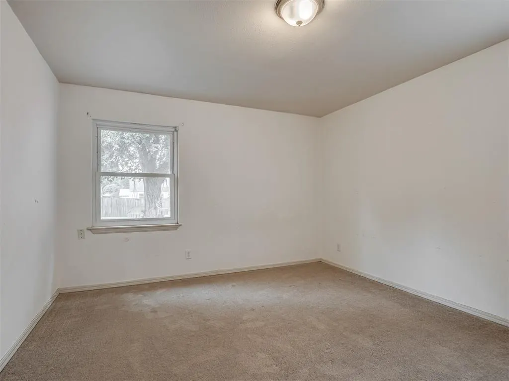 Photo 20 — 1113 S 8th Street, Kingfisher, OK 73750
