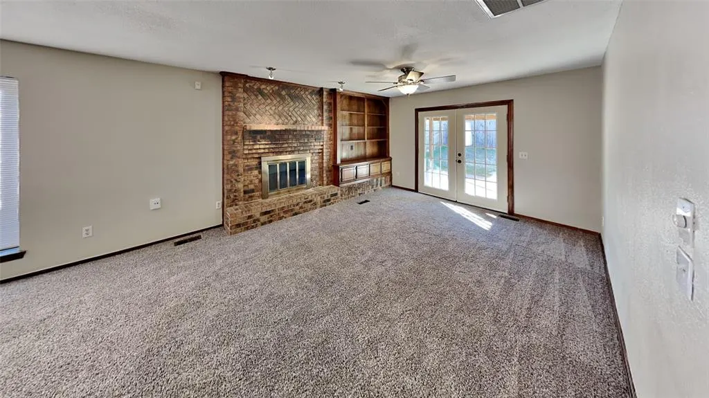 Photo 4 — 3713 Windscape Court, Oklahoma City, OK 73179