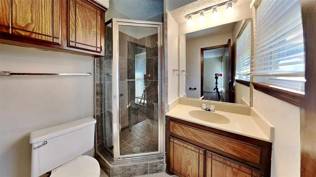 Photo 11 — 3713 Windscape Court, Oklahoma City, OK 73179