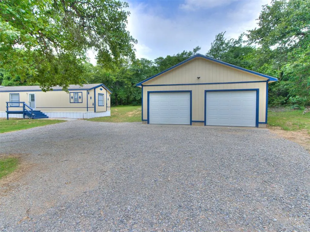 Photo 3 — 4660 NE 96th Avenue, Norman, OK 73026