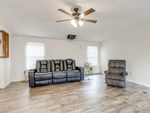 Photo 6 — 4660 NE 96th Avenue, Norman, OK 73026