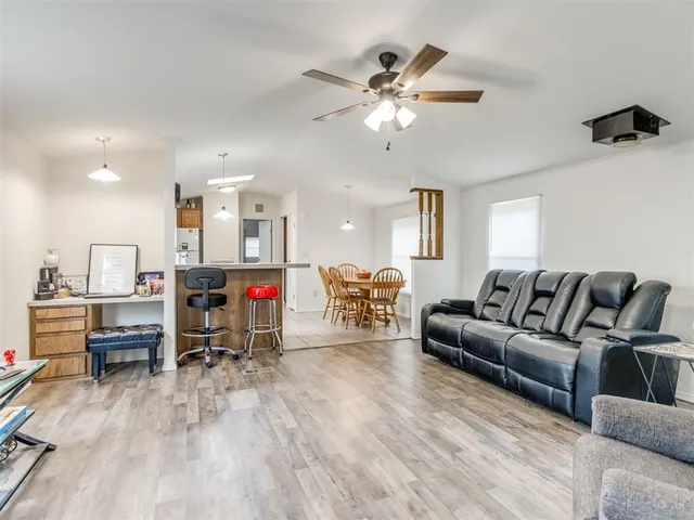 Photo 8 — 4660 NE 96th Avenue, Norman, OK 73026