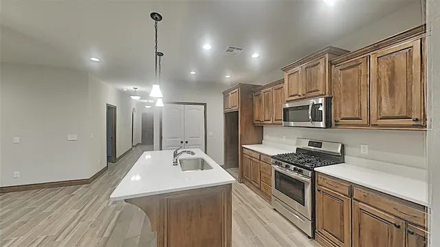 Photo 8 — 12821 Double V Drive, Piedmont, OK 73078