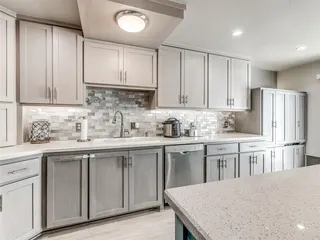 Sold home at 11372 Benttree Circle #11372