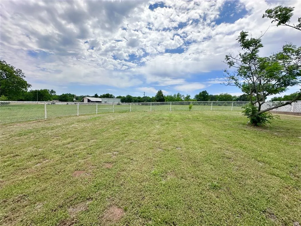 Photo 41 — 19208 Gordon Cooper Drive, Shawnee, OK 74801