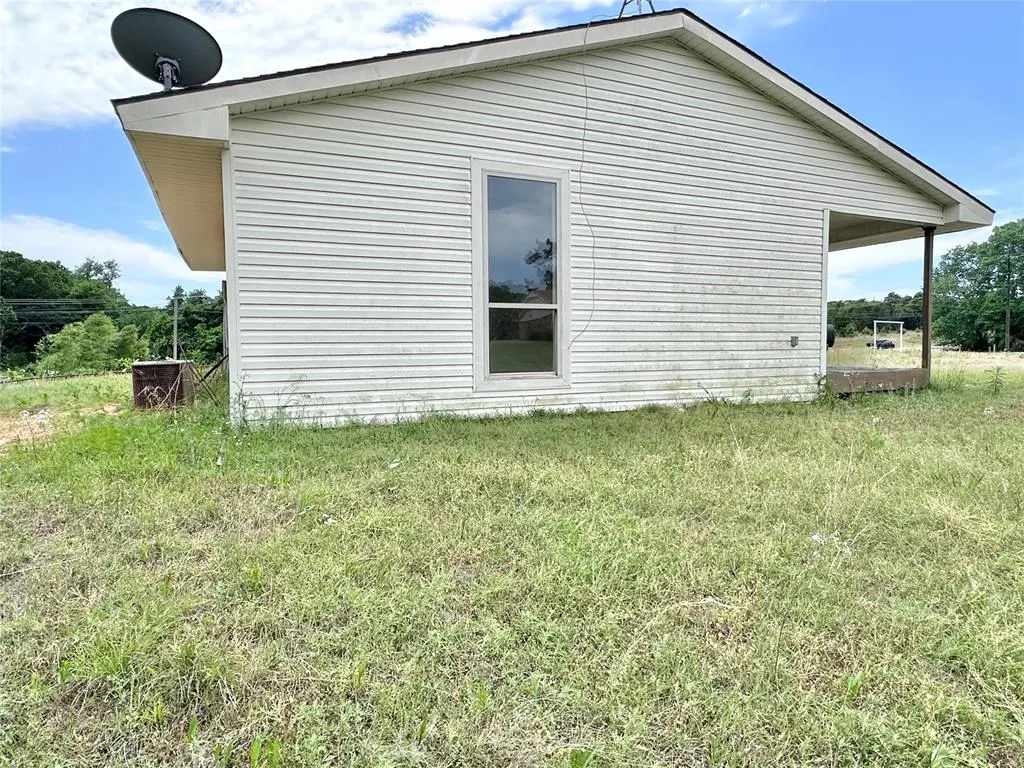 Photo 21 — 1705 W Walnut Street, Tecumseh, OK 74873