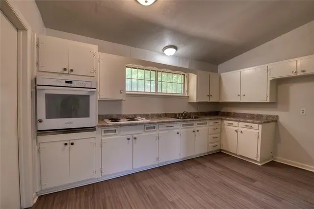 Photo 3 — 624 NW 92nd Street, Oklahoma City, OK 73114