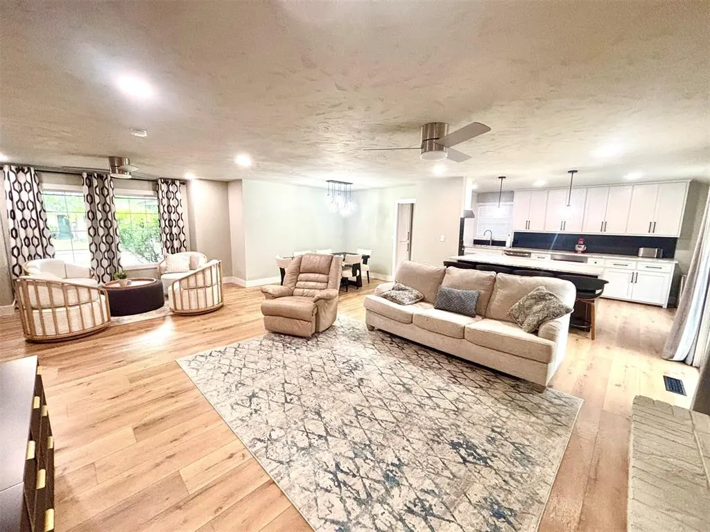 Photo 8 — 701 S Willis Street, Stillwater, OK 74074