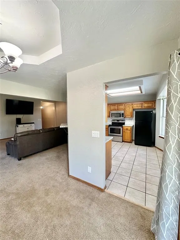 Photo 17 — 1804 Victoria Place, Edmond, OK 73003