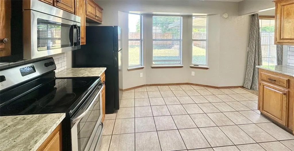 Photo 22 — 1804 Victoria Place, Edmond, OK 73003